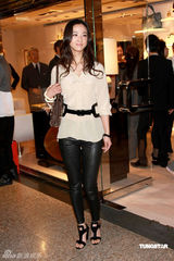 幻灯图：汤唯恭喜赵薇获千金 否认会做未婚妈妈