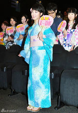 组图：刚力彩芽穿浴衣出席活动自嘲没有女人味