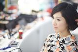 高清图：田中千绘为《爱情36计》拍大片 化妆间揭秘