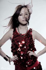 高清组图：彭佳慧新专辑写真曝光 演绎闪亮摇滚风