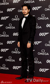 组图：韩星金宣儿权相佑等出席名表上市活动