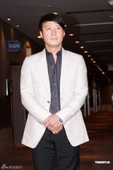 幻灯组图：黎明没空看世界杯 否认乐基儿提出分手