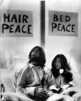 幻灯图：约翰列侬忌日临近 ICS出炉纪录片将播