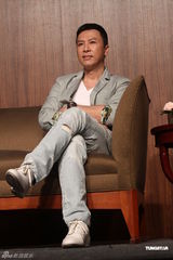 组图：《武侠》台湾举行记者会 金城武否认绯闻