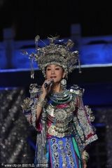 组图：宋祖英与沙宝亮共舞 周杰伦呼唤“宋妈妈”