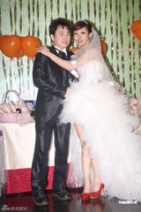 组图：小彬彬结婚儿子当花童 大牌艺人均缺席