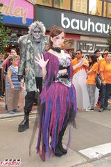 组图：陈静街头跳性感版《江南style》