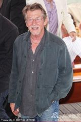 组图：《锅匠裁缝士兵间谍》发布 影帝费尔斯受瞩目