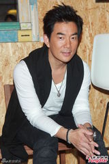 组图：任贤齐忆与陈升醉酒演出被太太责备