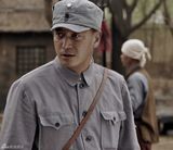 组图：《小鬼子走着瞧》剧照曝光展露荒诞元素