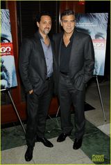 组图：《逃离德黑兰》纽约首映 克鲁尼达蒙捧场