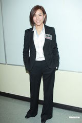 组图：宣萱马德钟等《飞虎》举枪宣传大结局