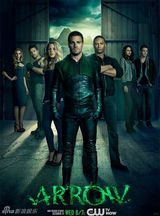 组图：《绿箭侠》再曝海报 脱衣半裸露腹肌性感