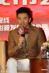 组图：苏有朋宣传《密室2》 倪虹洁与毛俊杰争艳