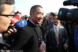 冯小刚张国立两会谈笑风生 宋丹丹独自现身(图)