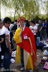 高清：迷笛音乐节第一天 观众激情美女众多