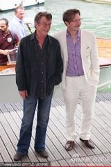 组图：《锅匠裁缝士兵间谍》发布 影帝费尔斯受瞩目