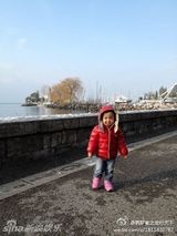 组图：明星宝宝盘点 赵薇女儿潮范儿小七卖萌