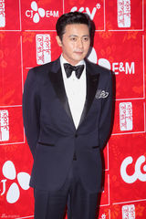 高清组图：张东健宋慧乔梁朝伟齐聚中国电影节