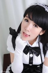 高清组图：花儿朵朵选手刁扬扮兔女郎秀女仆装