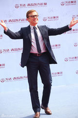 组图：莱昂纳多梁朝伟赵薇等齐聚青岛