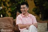 组图：许亚军做客访谈节目 细品不惑男人的幸福春天
