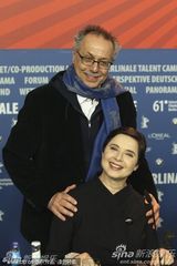 高清组图：柏林评审团成员发布会 小金熊奖杯闪耀