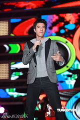 组图：王后驾到收官 谢霆锋李宇春孙燕姿热爆全场