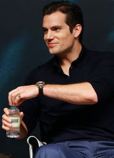 组图：《超人：钢铁之躯》施耐德与卡维尔亮相