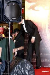 高清组图：《狄仁杰》慈善首映 刘德华巧对冲动影迷