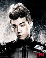 组图：韩团2PM巡演海报曝光 冷色金属感帅气特写