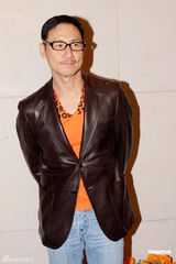 组图：陈百祥摆六十寿宴 谭咏麟狄波拉等道贺