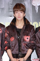 高清图：韩团BAP香港将开唱 使出秘密武器