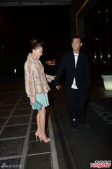 组图：何韵诗出席婚宴 与容祖儿刘浩龙首度聚首