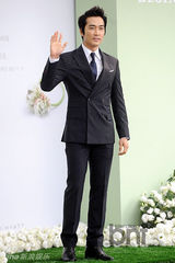 组图：李秉宪李珉廷完婚 宋承宪金汎(金范)等道贺