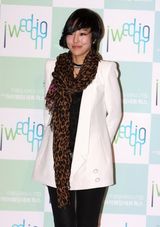 高清图：柳时元幸福婚礼 姜虎东柳真等到场祝福