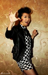 组图：陶晶莹结婚八年一直给老公止痒