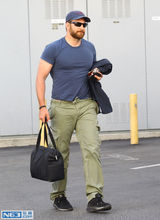 组图：布拉德利库珀新片增肥40磅 变胡须壮大叔