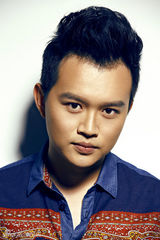 组图：宫海滨推写真大片 耍酷卖萌雅痞范儿