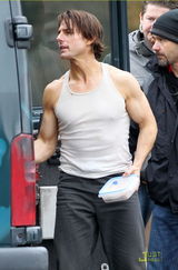 高清组图：《碟中谍4》温哥华热拍 克鲁斯变盒饭男