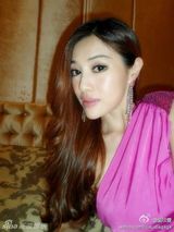 组图：41岁辣妈逆生长似少女 火辣身材完爆嫩模