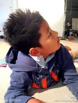 组图：郭涛与儿子表情神同步 翻白眼喜感十足