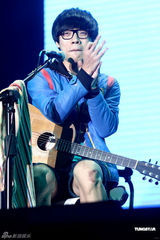 组图：简单生活节台北开唱 张震岳陈绮贞等轮番上阵