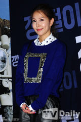 组图：少女时代金秀贤金泰熙等捧场《强哲》