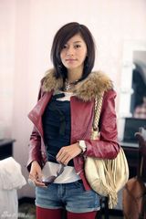 组图：《女人的颜色》王媛可玩转混搭风