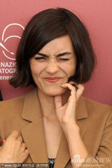 高清：《无果之路》媒体会 索萨蒙露甜笑和导演密语