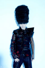 组图：黄征曝光最新写真 从容展现十年蜕变