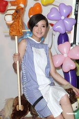 组图：郭采洁超短发引潮流 谈绯闻男友杨佑宁