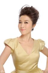 组图：刘媛媛金色礼服写真展现高雅温婉魅力