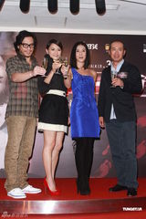 组图：彭顺新片《梦游3D》首映 李心洁杨采妮出席